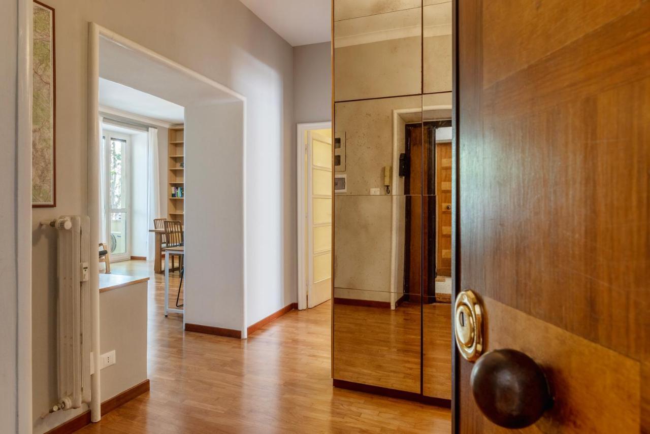 Rione Prati Comfy Apartment Рим Екстер'єр фото